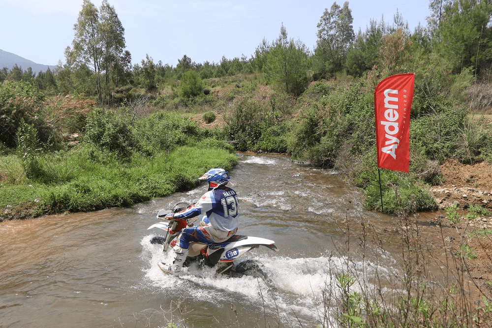  Motosiklet Yarışı Rüzgârı, Fethiye'de Aydem’in Enerjisiyle Esti! 