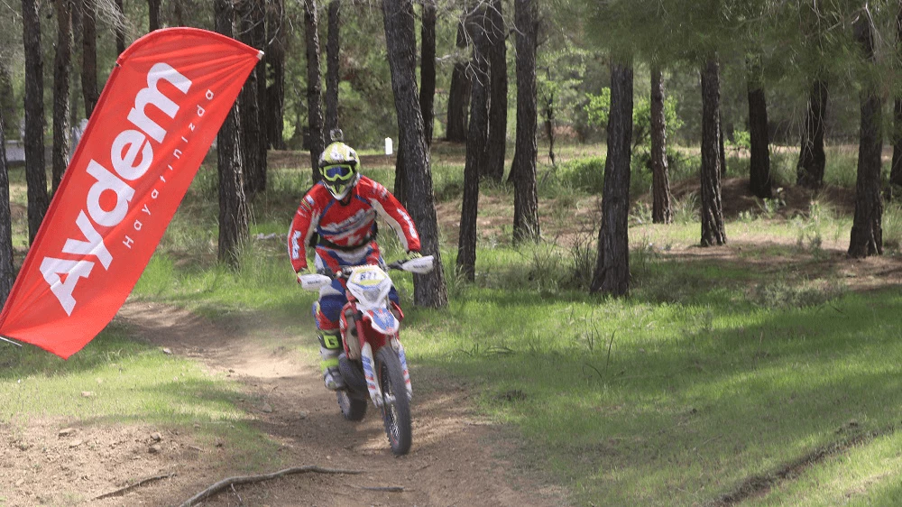  Motosiklet Yarışı Rüzgârı, Fethiye'de Aydem’in Enerjisiyle Esti! 