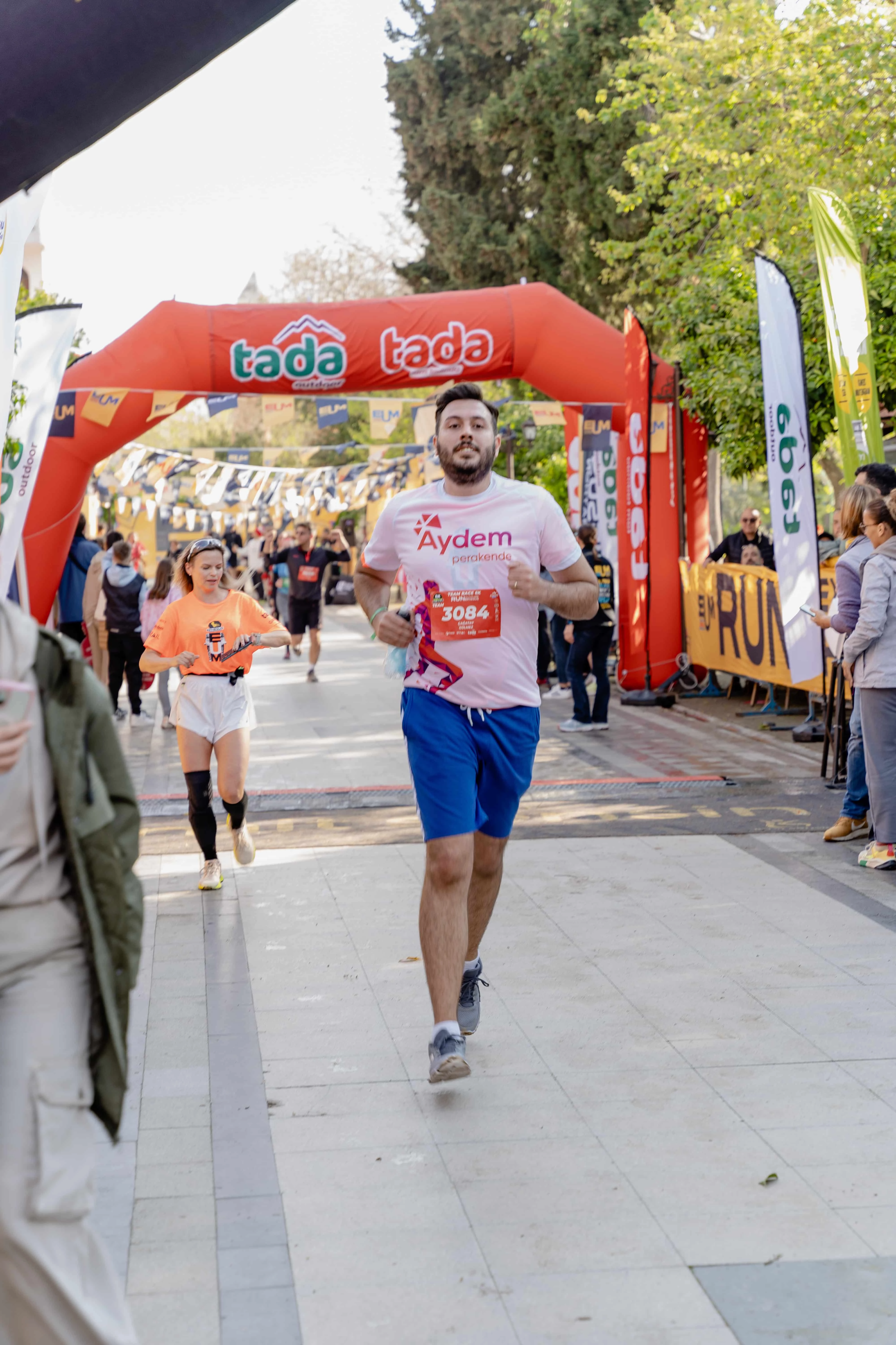  Efes’in Tarihi Atmosferinde İyiliğin Peşinde Koştuk! 