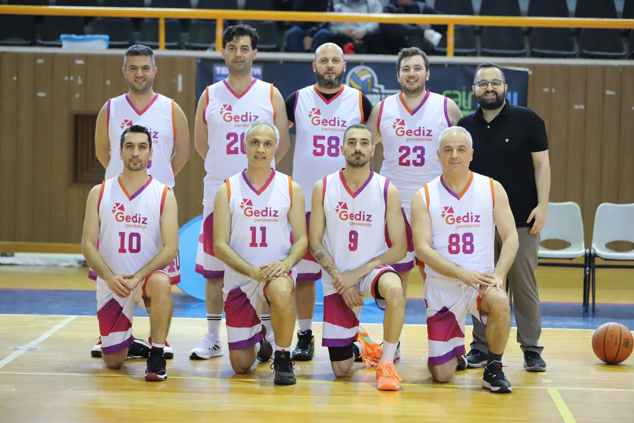  Tek Pota Basketbol Ligi’ne Katıldık! 