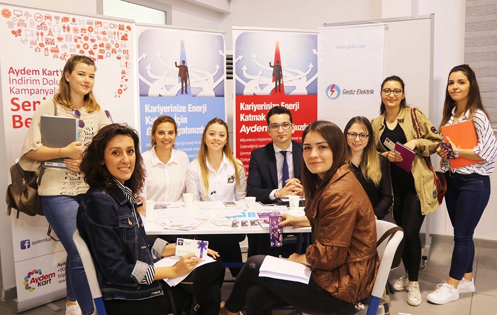  DEÜ Kariyer Fuarı Dokuzçeşmeler Günü 2018” etkinliğinde öğrencilerle buluştuk 